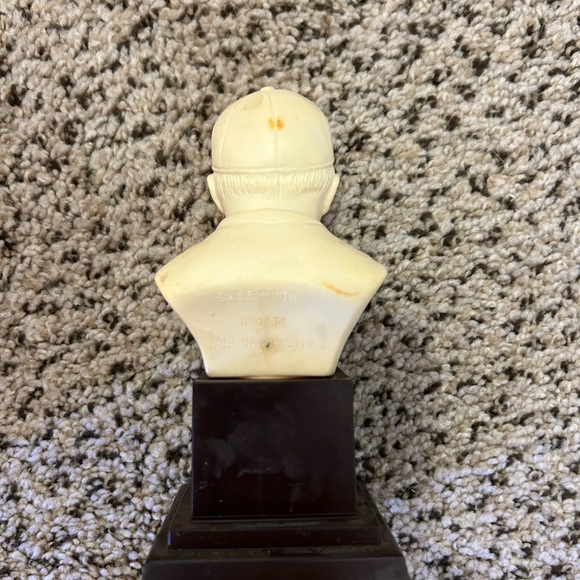 1963 Babe Ruth Bust - Picture 3 of 6